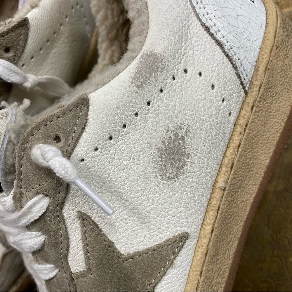 Golden Goose White Sneakers - Picture 6 of 6
